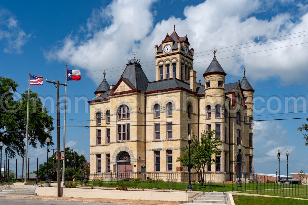 Karnes County Courthouse In Karnes City, Texas A4-36477