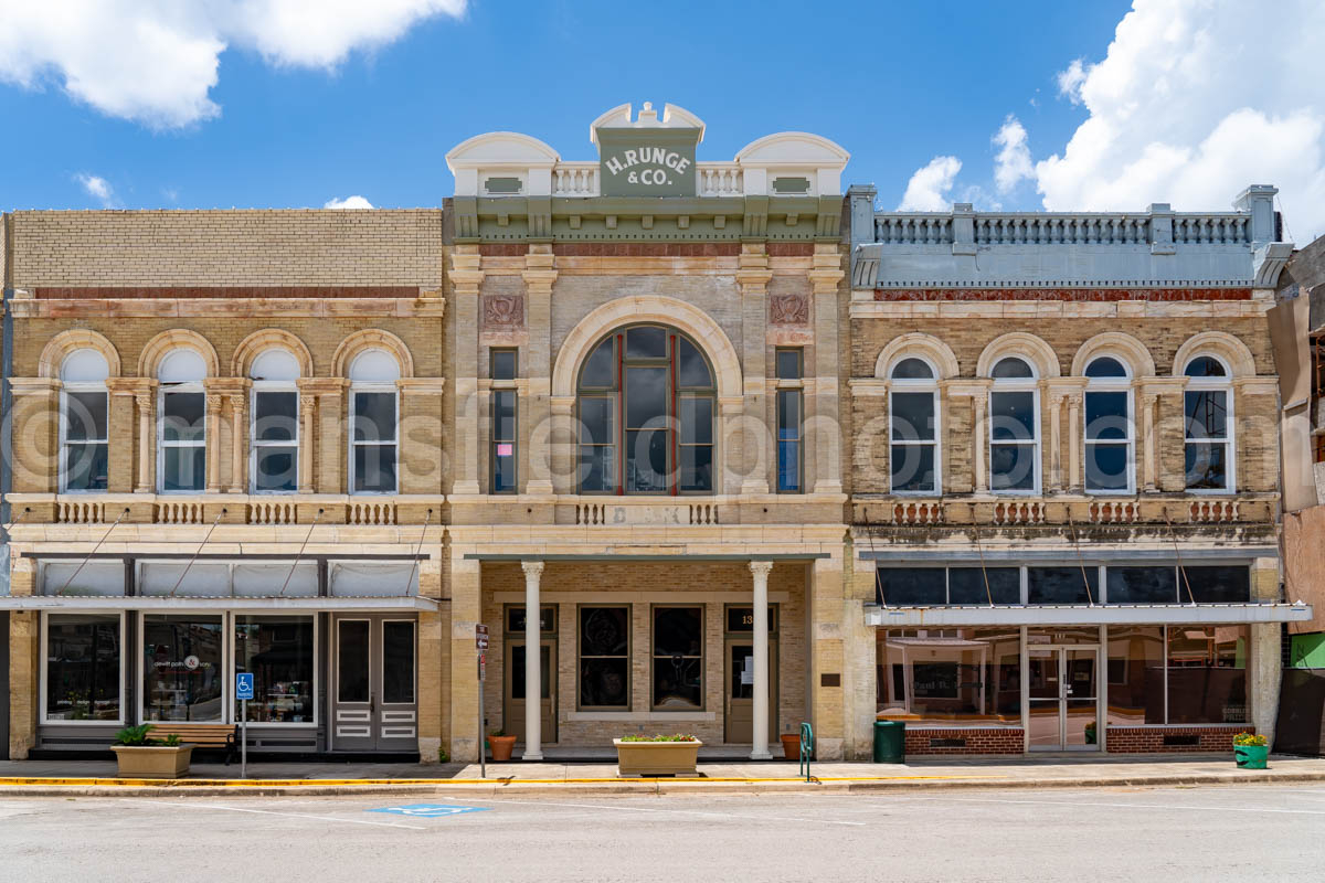 H Runge And Co In Cuero, Texas A4-36523