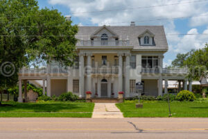 Historic House In Cuero, Texas A4-36566 - Mansfield Photography
