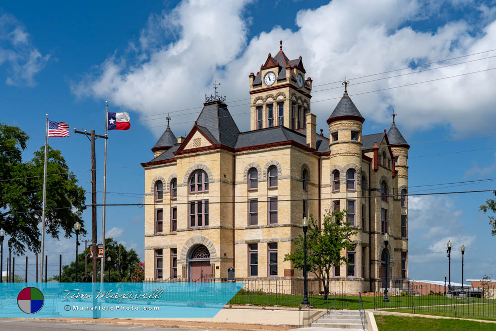 Karnes County Courthouse In Karnes City, Texas