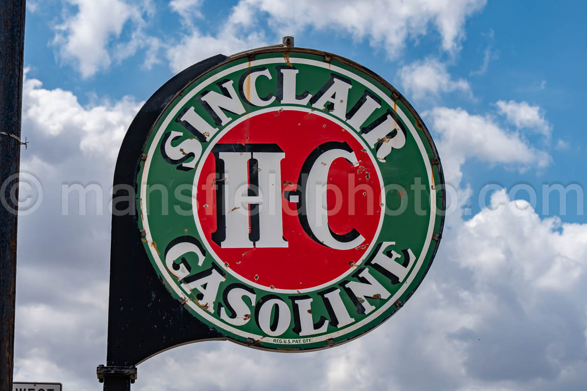 Sinclair Gas Station In Snyder, Texas A4-37488