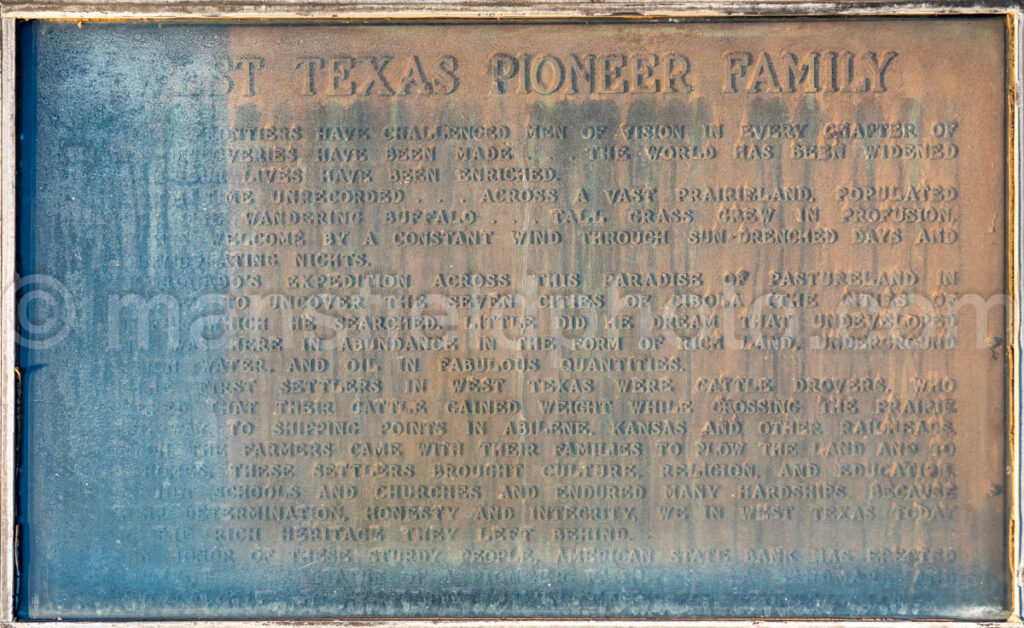West Texas Pioneer Family In Lubbock, Texas A4-37616 - Mansfield Photography