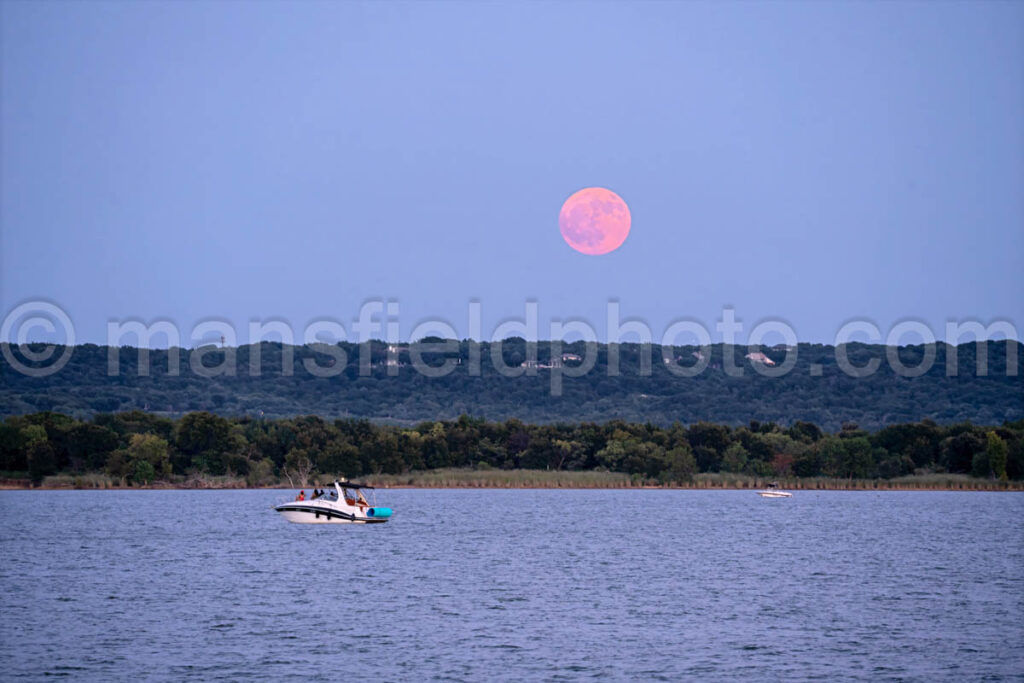 Moon Over Lake A4-37841 - Mansfield Photography