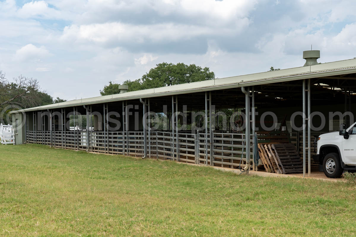 Show Barn at Lyndon B. Johnson National Historical Park A4-37904