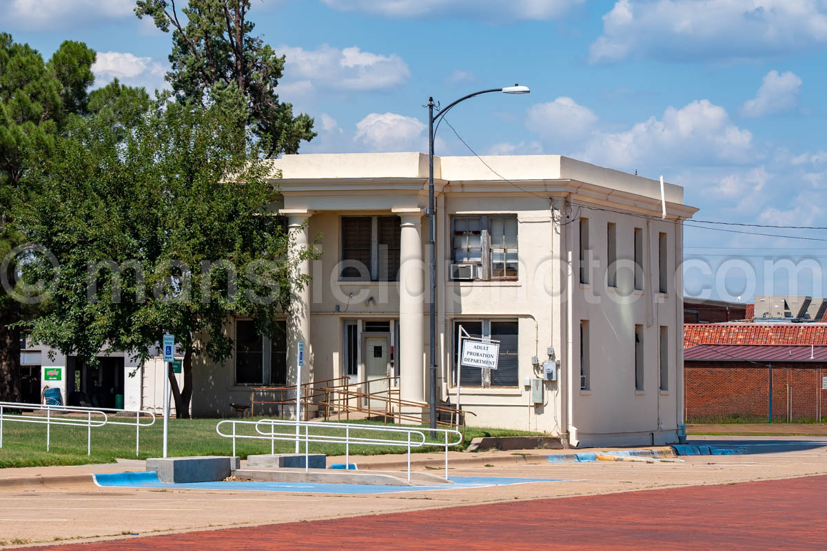 Old County Jail In Childress, Texas A4-38372