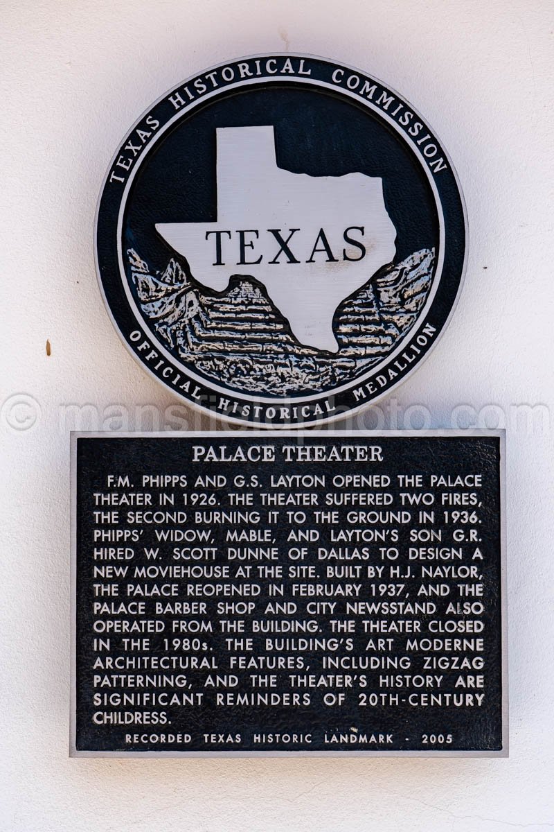 Palace Theatre In Childress, Texas A4-38402