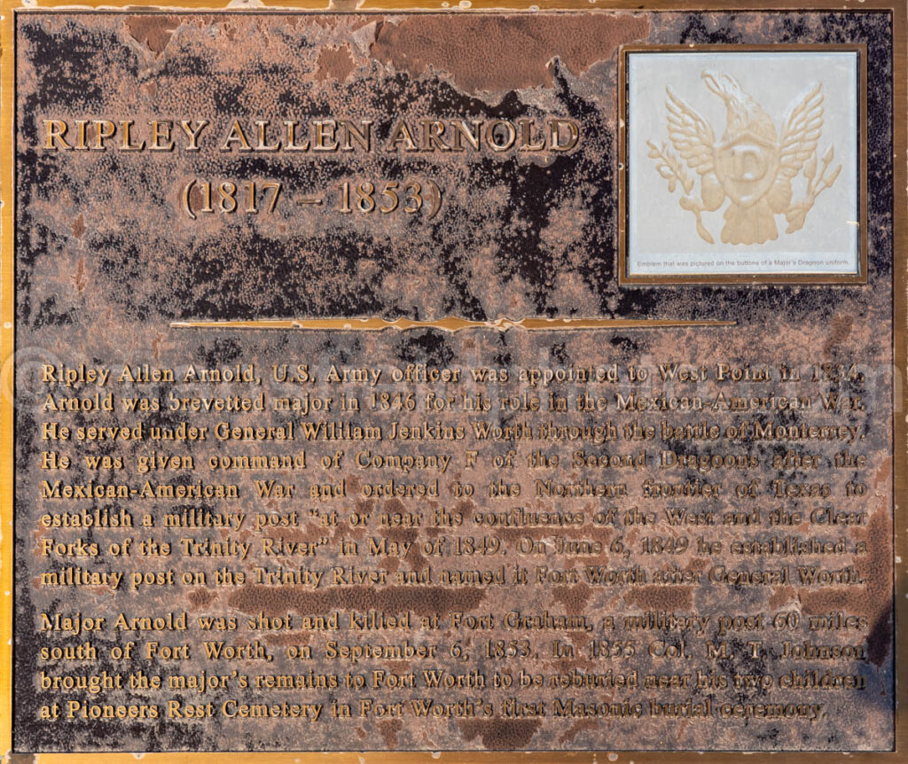 Major Ripley Arnold Statue A4-38586 - Mansfield Photography